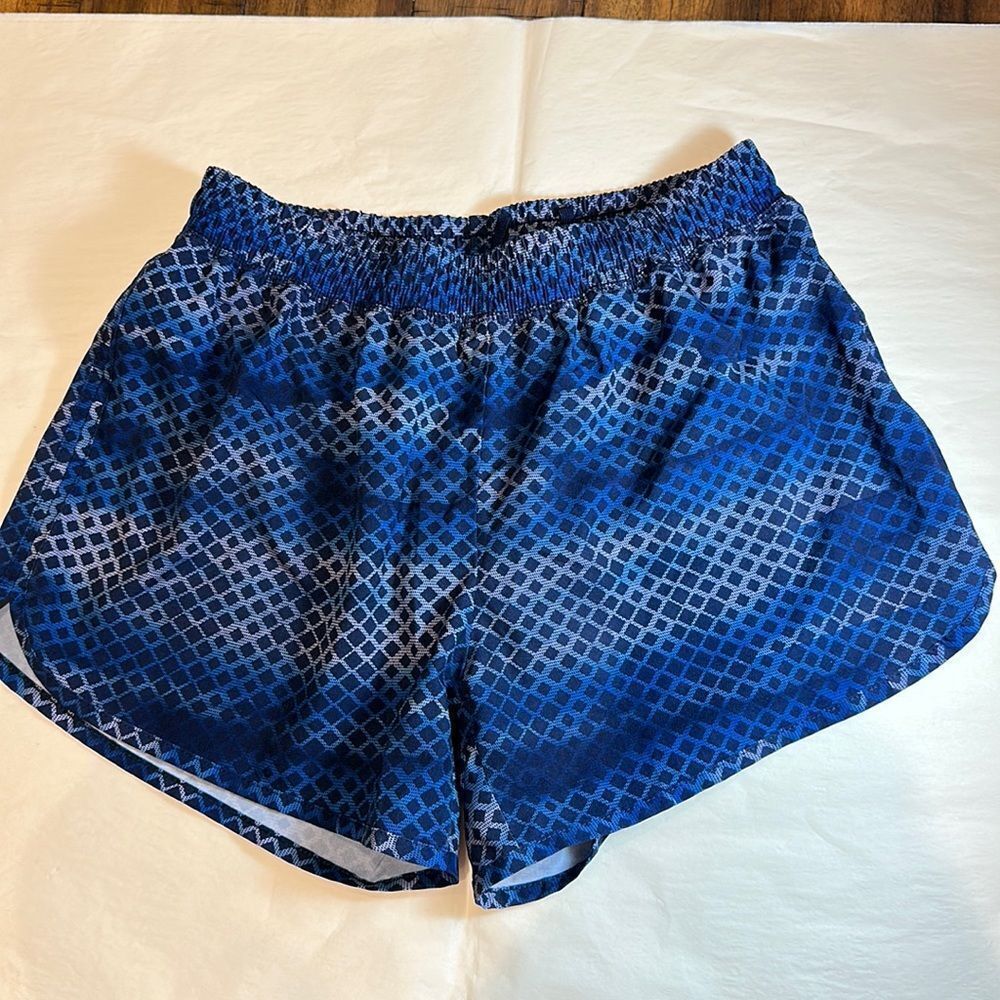 EUC Women’s XS Champion Running Shorts Elastic Waist Drawstring 3” Inseam